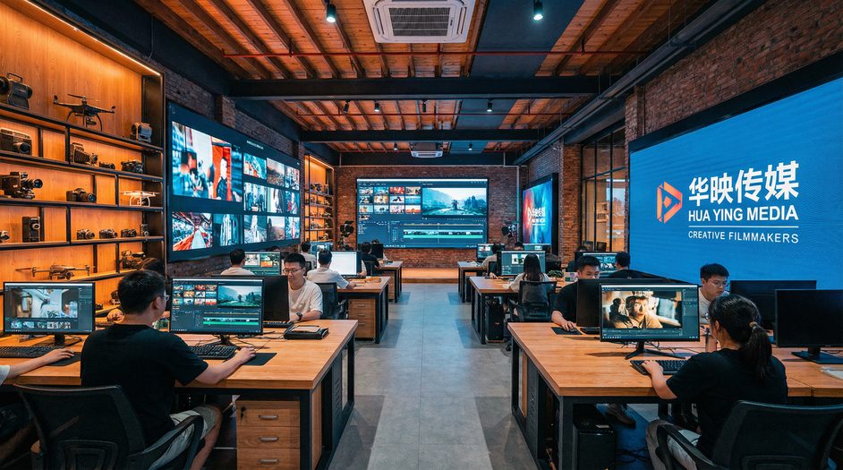 萝莉岛,传媒公司